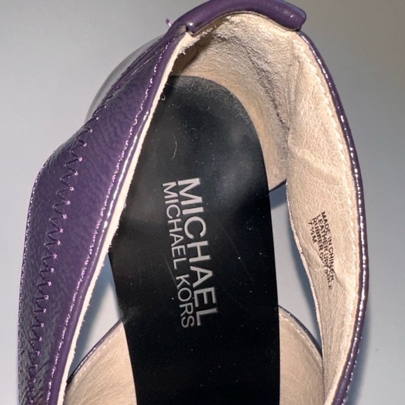 Michael Kors Purple Patent Leather Strappy Heels - Size 7.5 - Picture 10 of 10